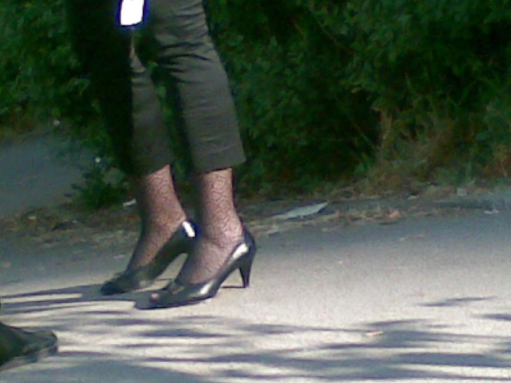 16P Nylon Feet 1