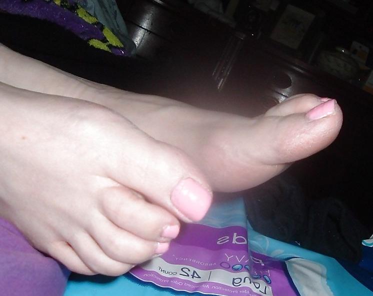 4P Shy wife