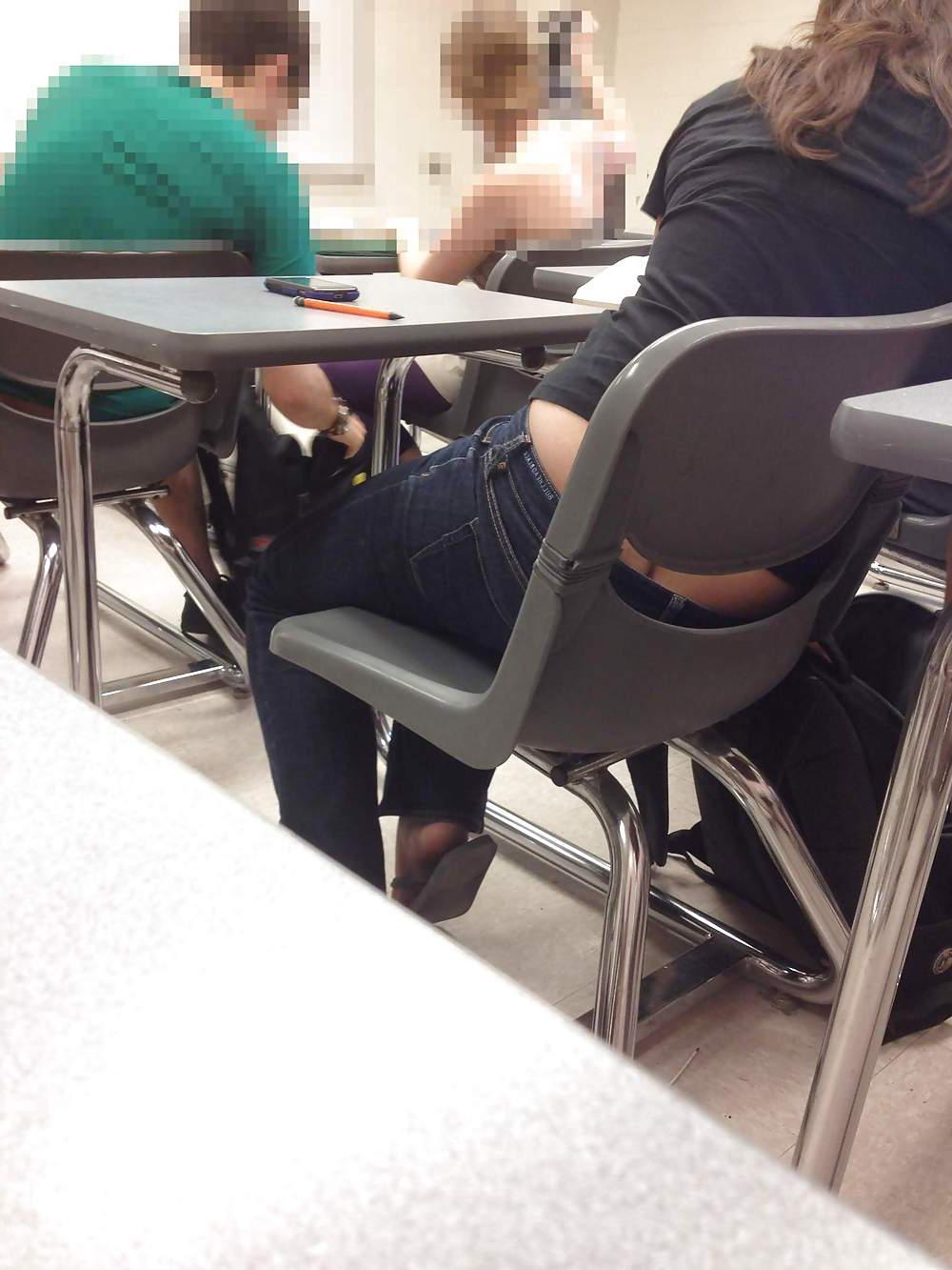 10P University of Toronto, Canada - Classroom Cutie- Ass Crack