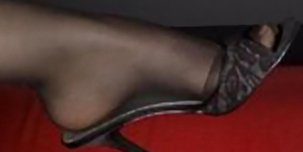 14P Jennifer Gold black stockings sex