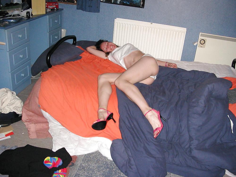 16P Skinny young girl - N. C.