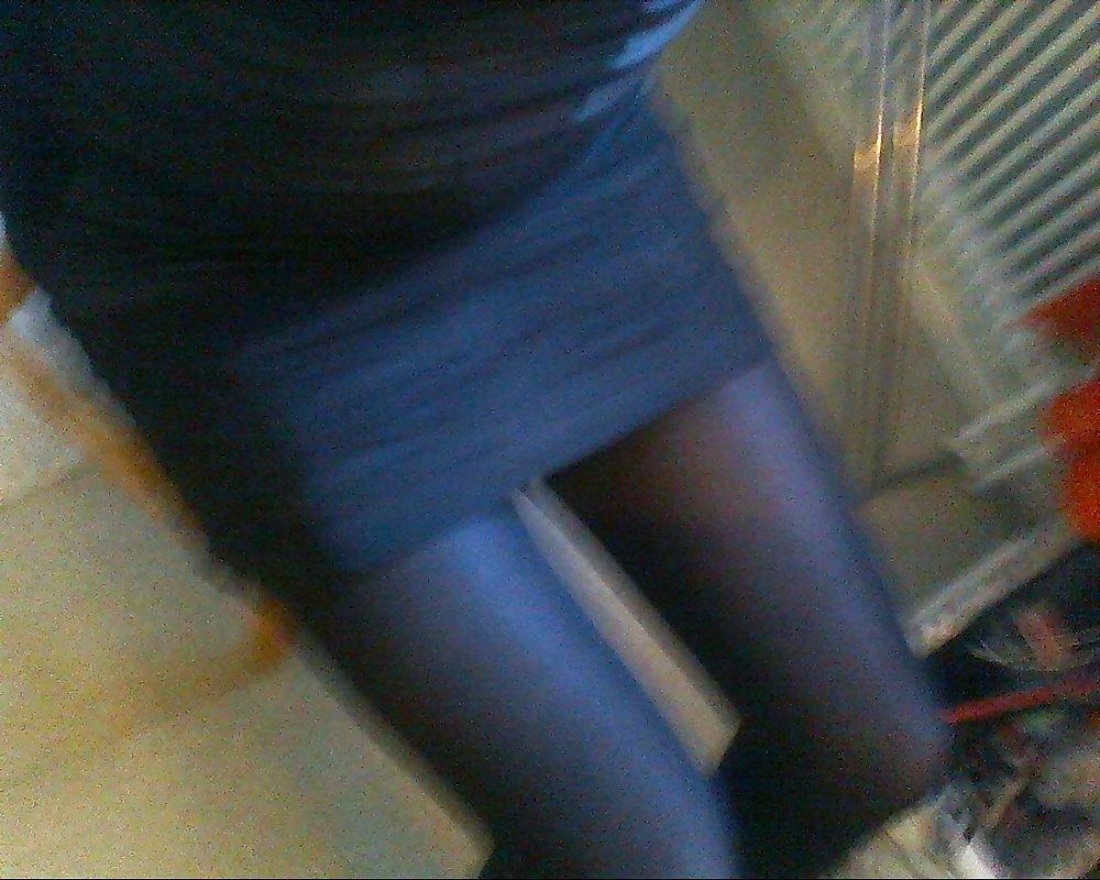 6P Shemale-in-nylon