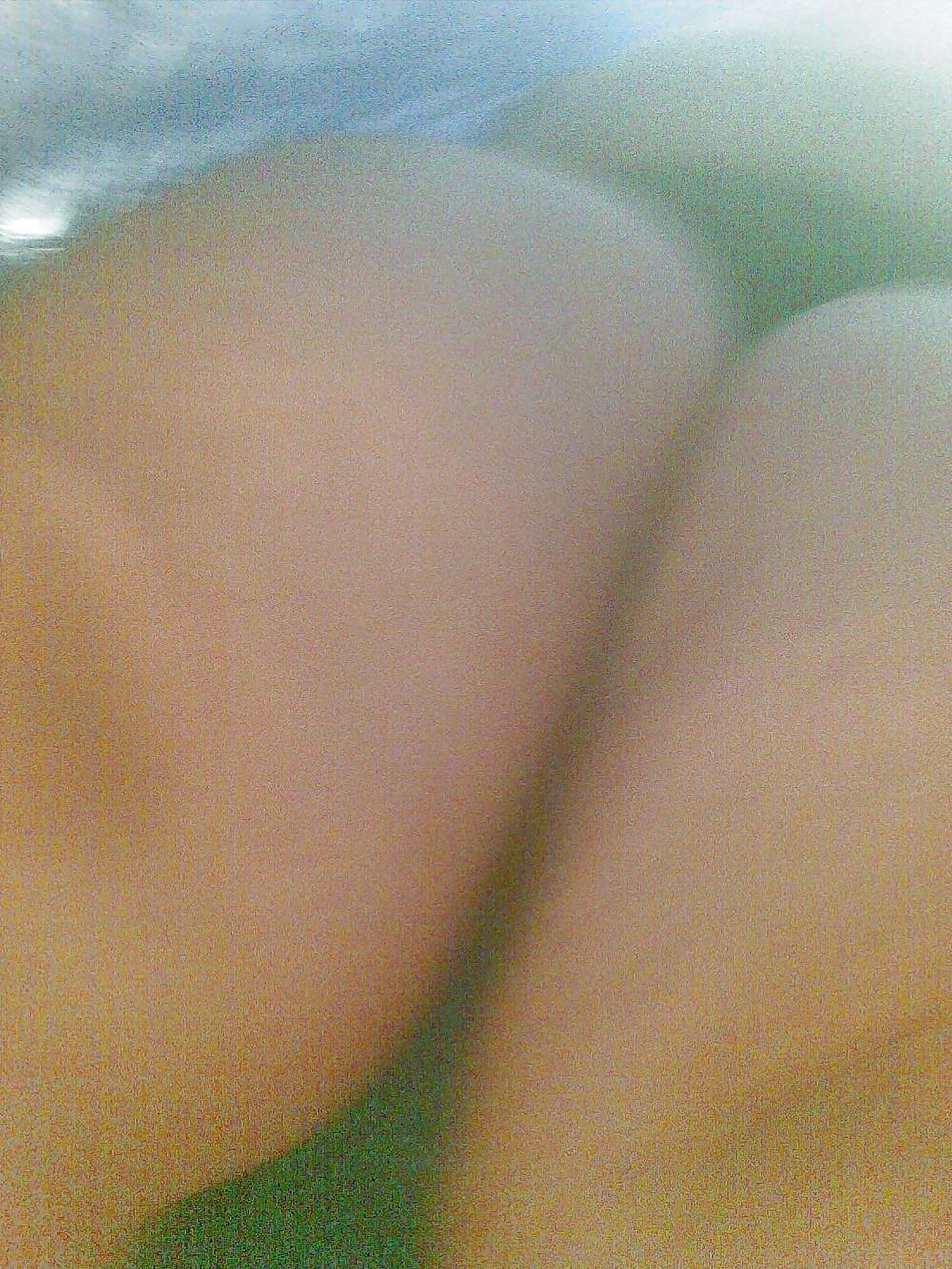 25P Upskirt in supermarket romania