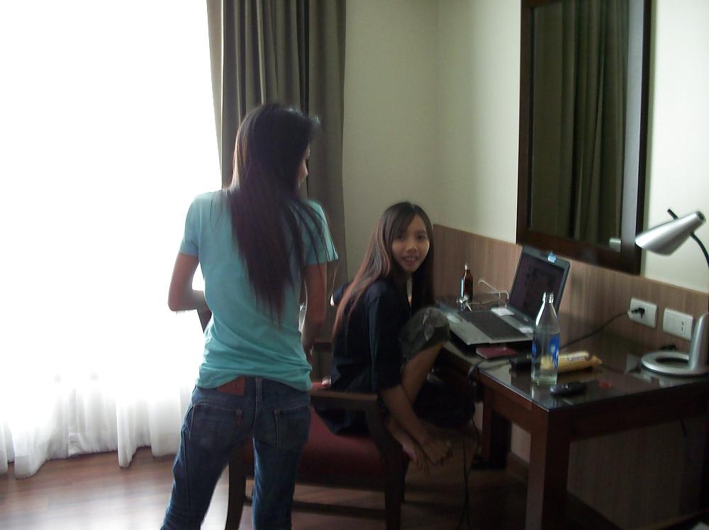 9P Couple hookers and a hot ladyboy i rented =)