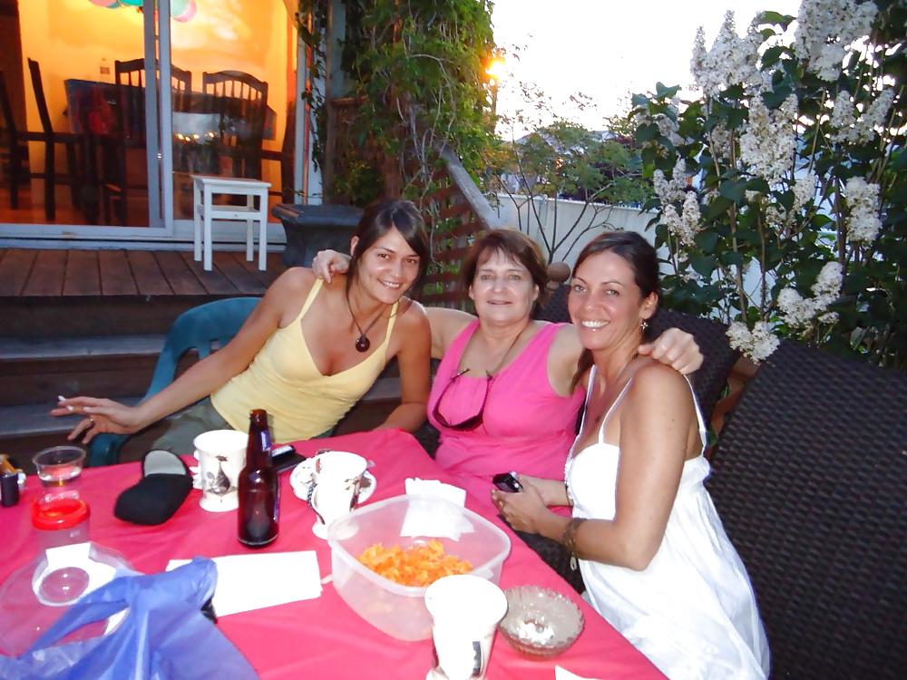 14P ALEXANDRA...a young and sexy shemale...