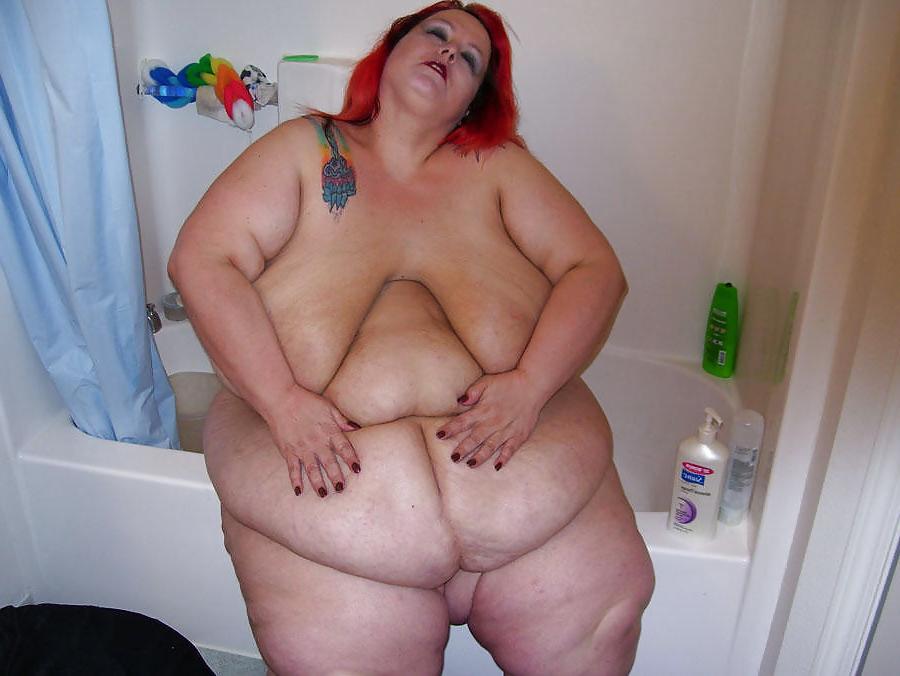 15P Mature with huge belly and tits