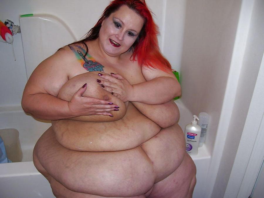 15P Mature with huge belly and tits