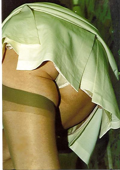 9P Ask a woman to show you her bum and get some cheeky results