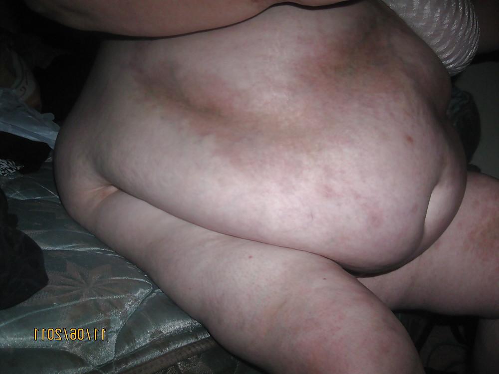 14P My sexy bbw wife belly