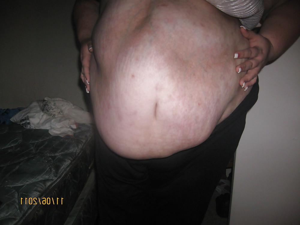 14P My sexy bbw wife belly