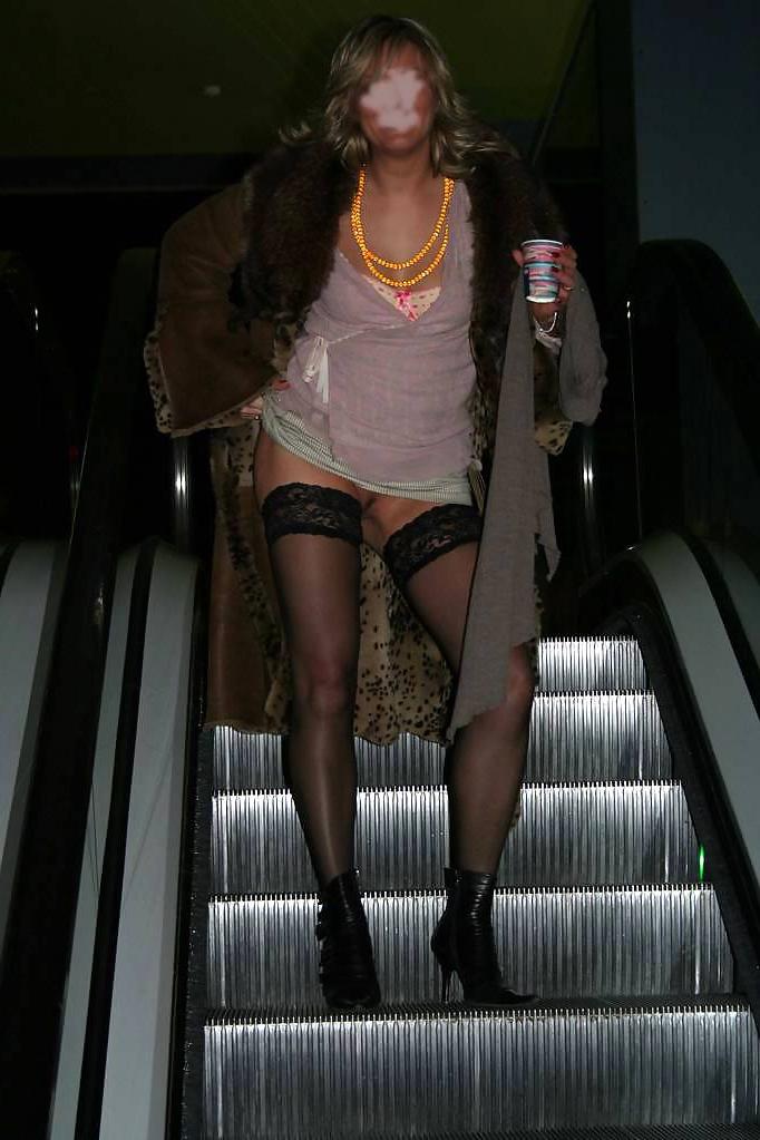 25P Fur girl 17