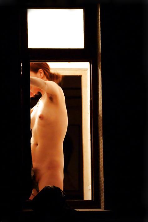 10P Korean neighbour voyeur