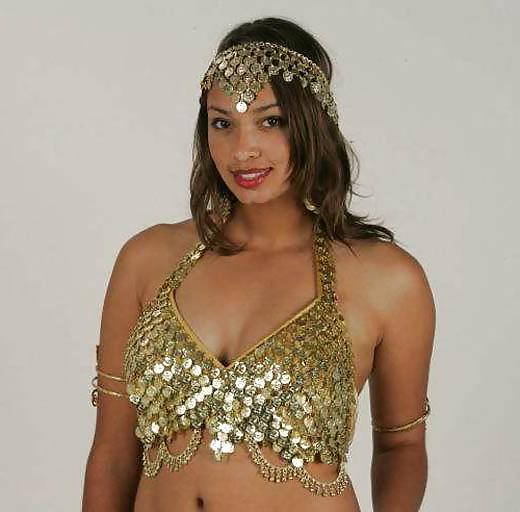 16P Belly dance girls arab