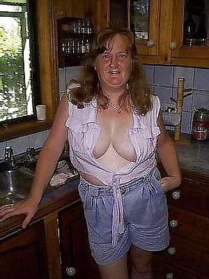25P Australian   Slut  Wife  