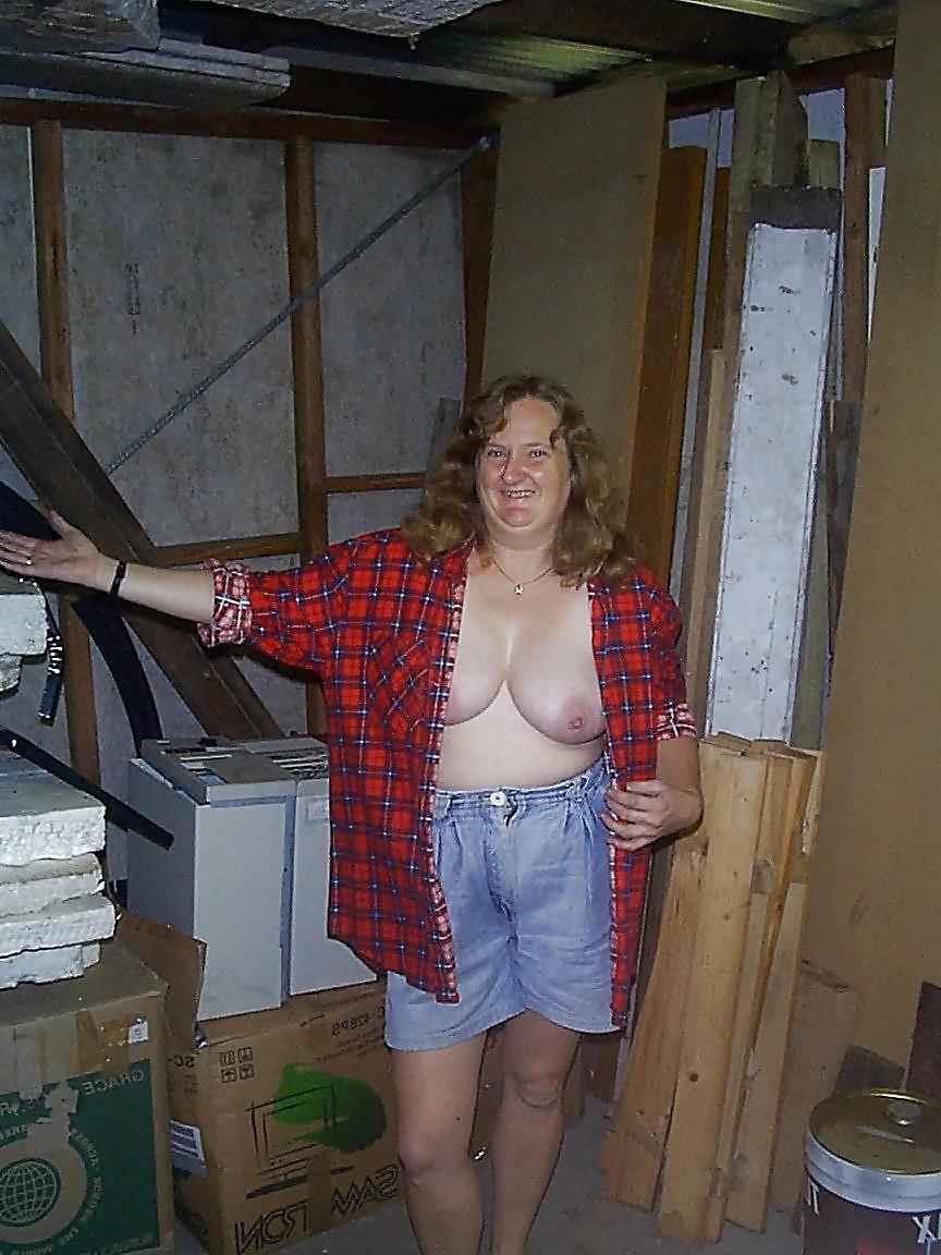 25P Australian   Slut  Wife  