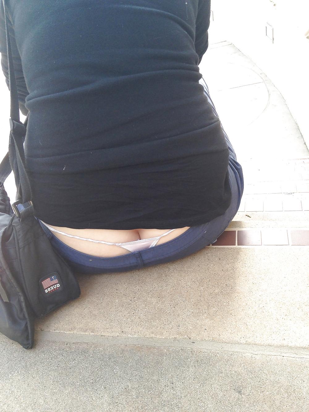 14P Public Voyer Ass Pics