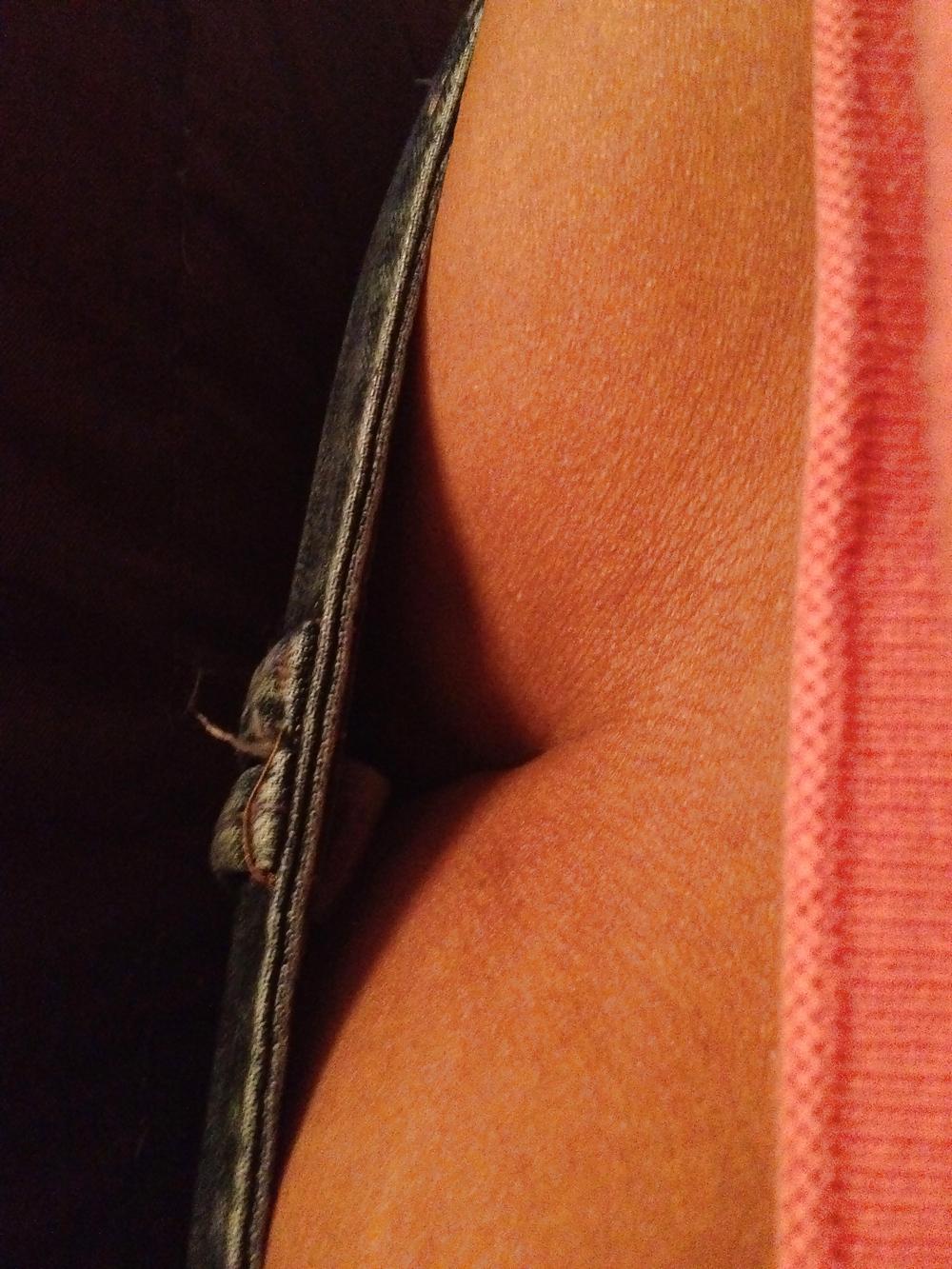 14P Public Voyer Ass Pics