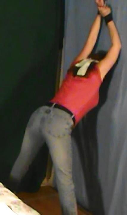 25P My friendloves my ass bent over in his face beat hard