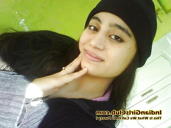 20P India girls