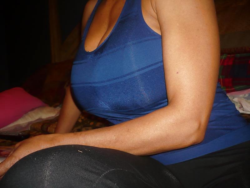 25P Topless in Lycra Gym Pants