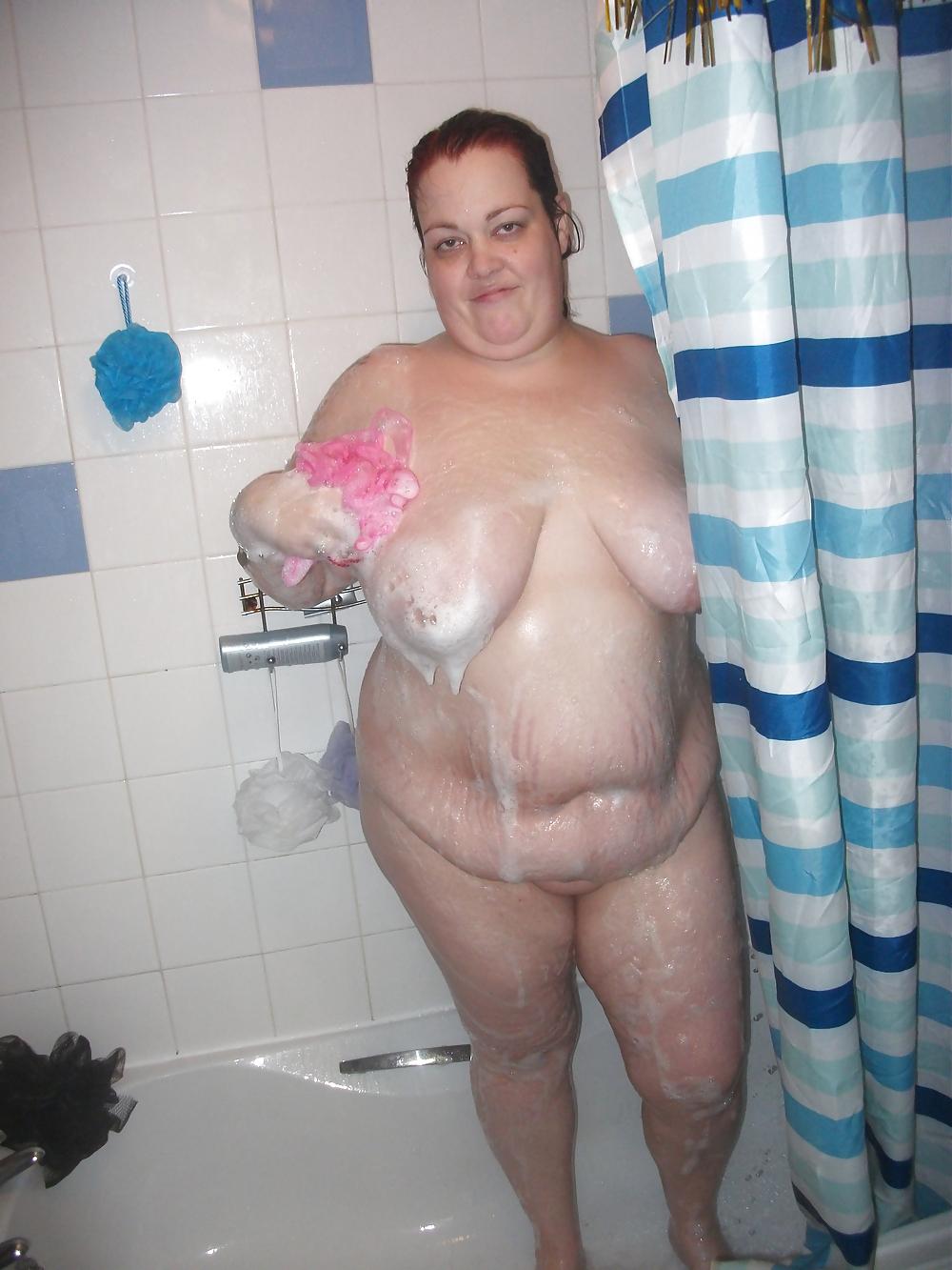 16P Saucy shower