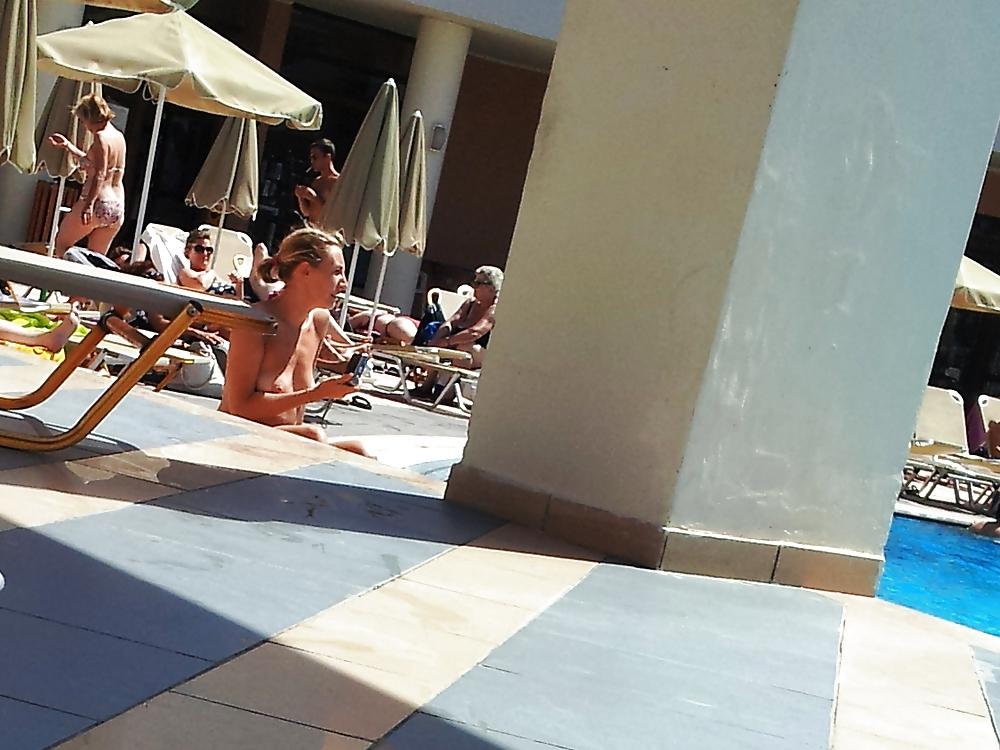 14P Girl with nice tits in Croatia