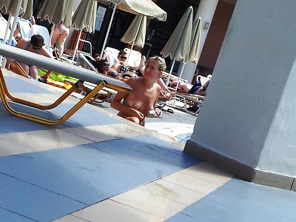 14P Girl with nice tits in Croatia