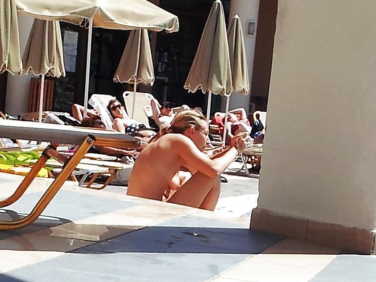 14P Girl with nice tits in Croatia