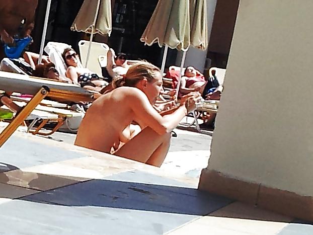 14P Girl with nice tits in Croatia