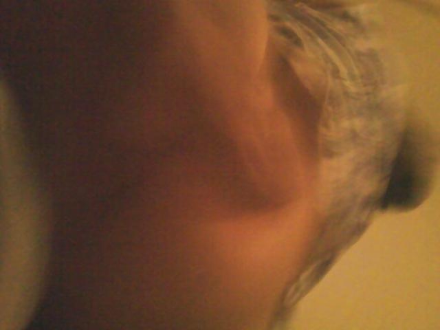 25P Wife bend over horny 