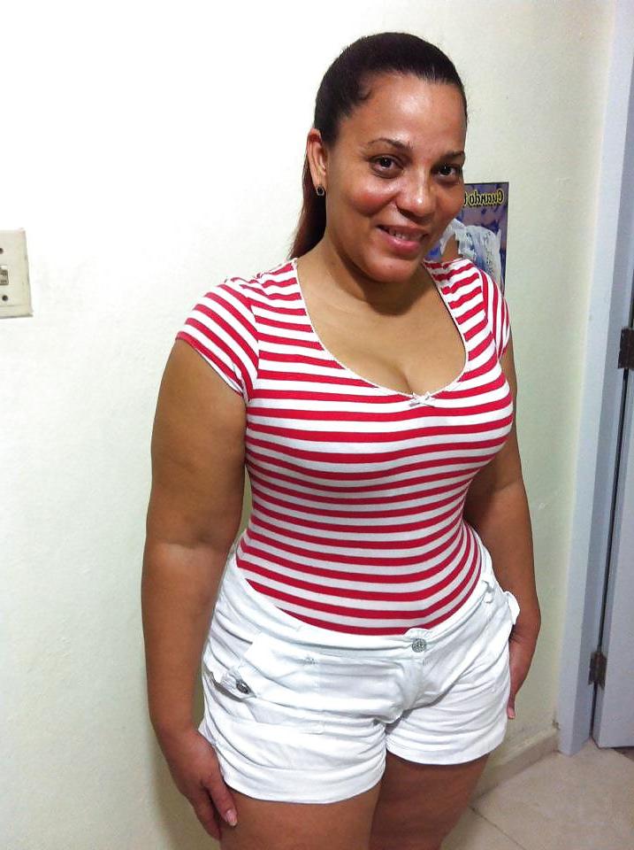 12P Dominican women: mariso