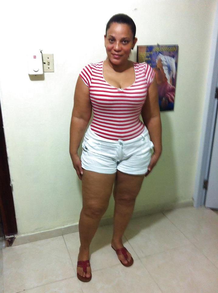12P Dominican women: mariso