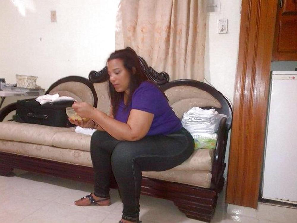 12P Dominican women: mariso