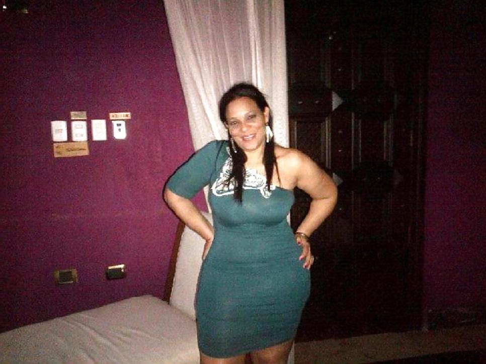 12P Dominican women: mariso