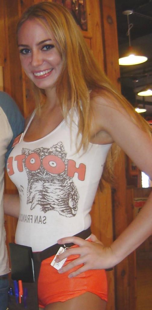 25P Cameltoe 5