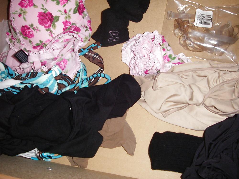 9P Neighbors Panty Drawer