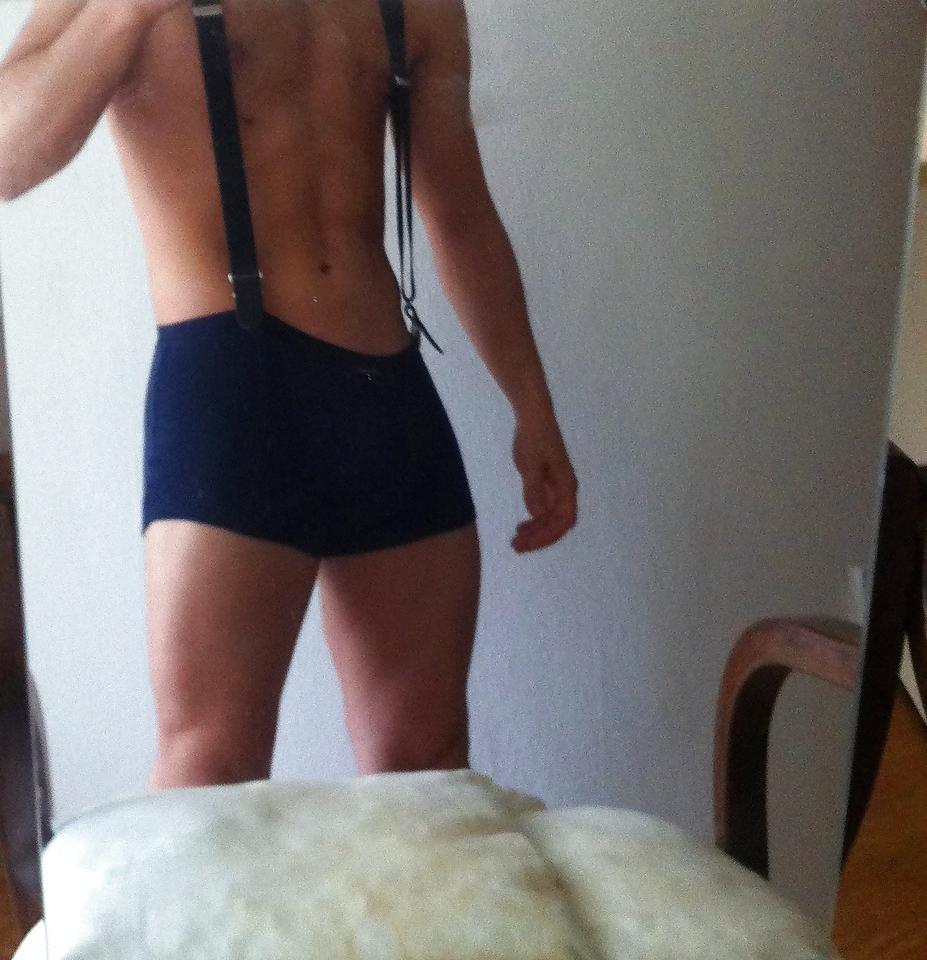 4P LADIES DONT BE SHY :) BIG DICK FOR YOU