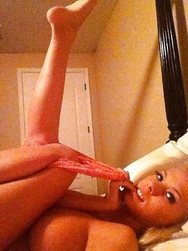 20P Teen all natural selfies 