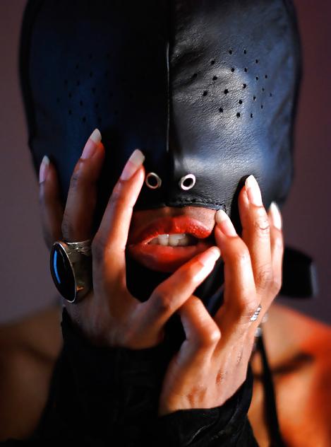 25P Black. Shiny. Domme.