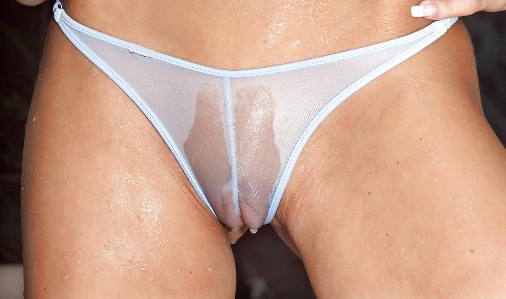 10P Camel toes 1