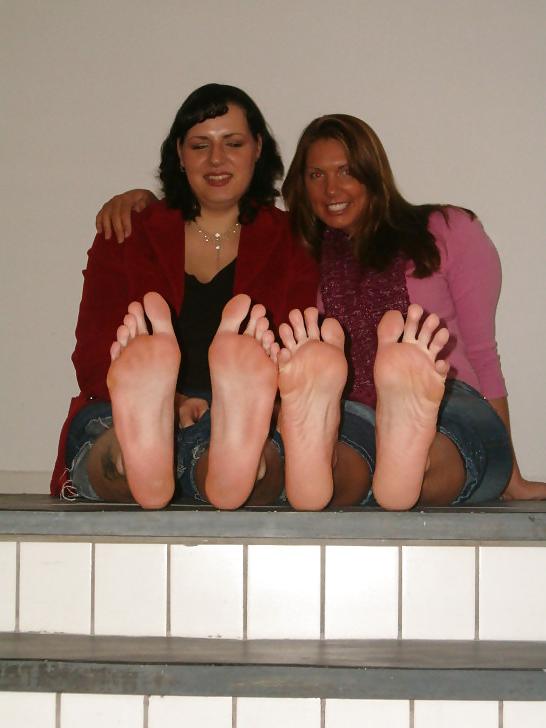 25P Sexy Feet Toe N Soles!