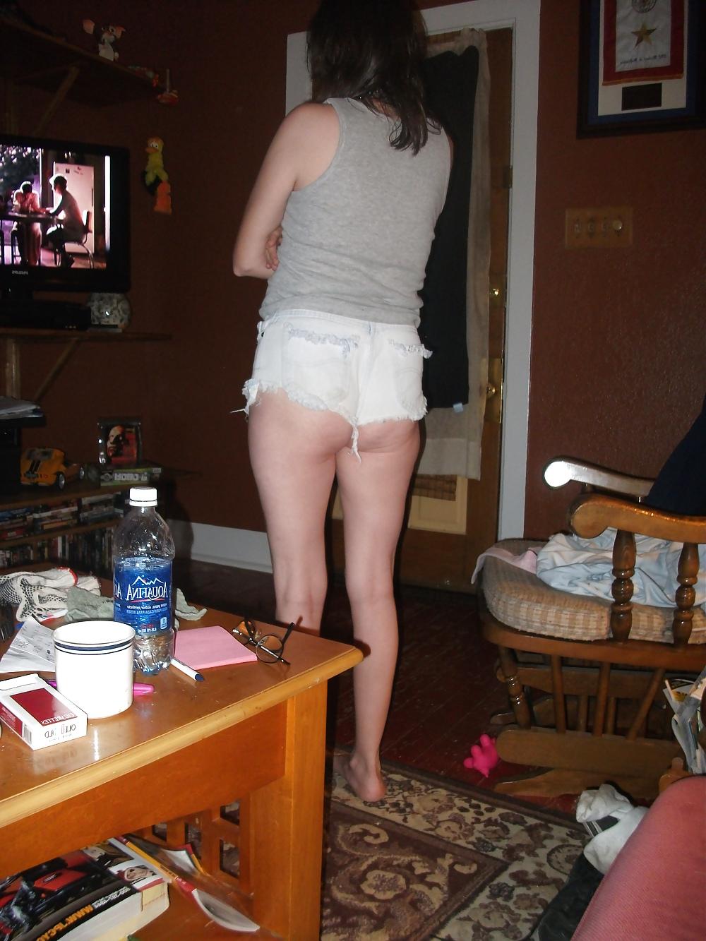 10P Short shorts