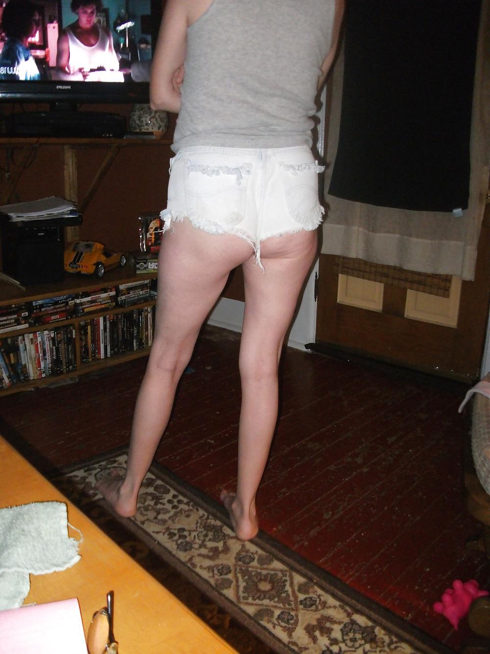 10P Short shorts