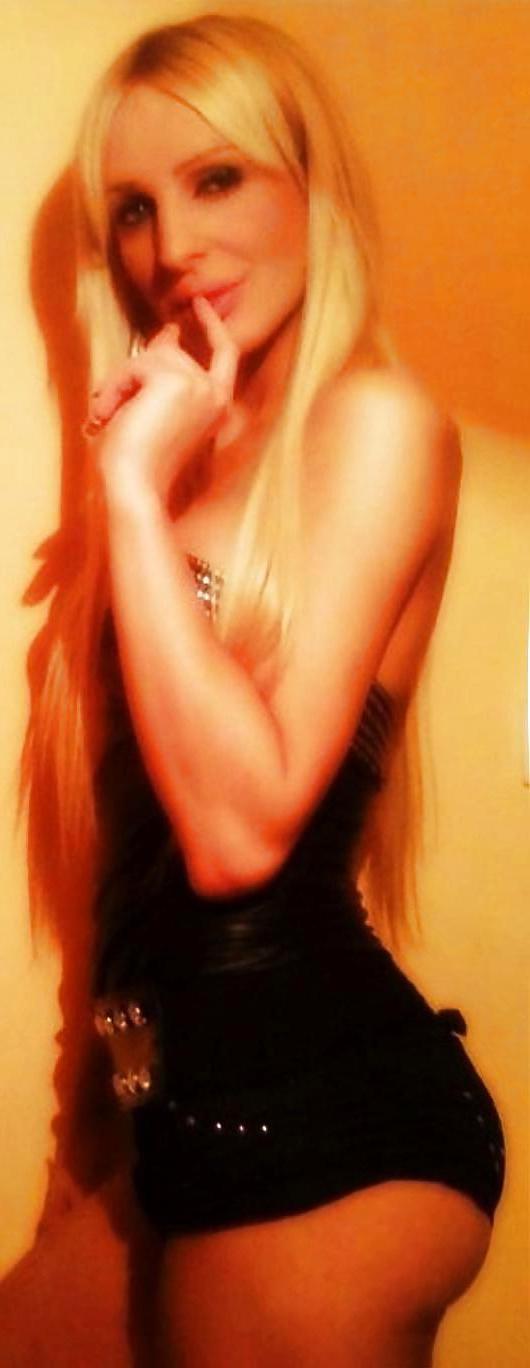 25P Shemale Escorts in Serbia