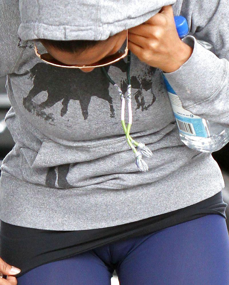 25P Celebrities #rec Pussy Camel toes Upskirts Ass HQG4
