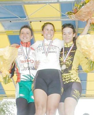 16P Sportgirls