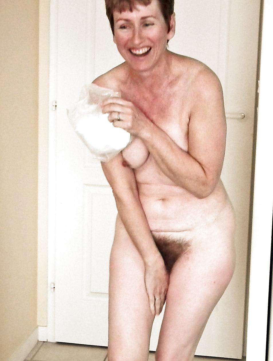 25P Update of Very Shy but Exposed Wife Sandra