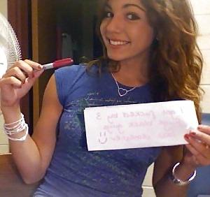 16P White girls with tee or other sign that love black cocks