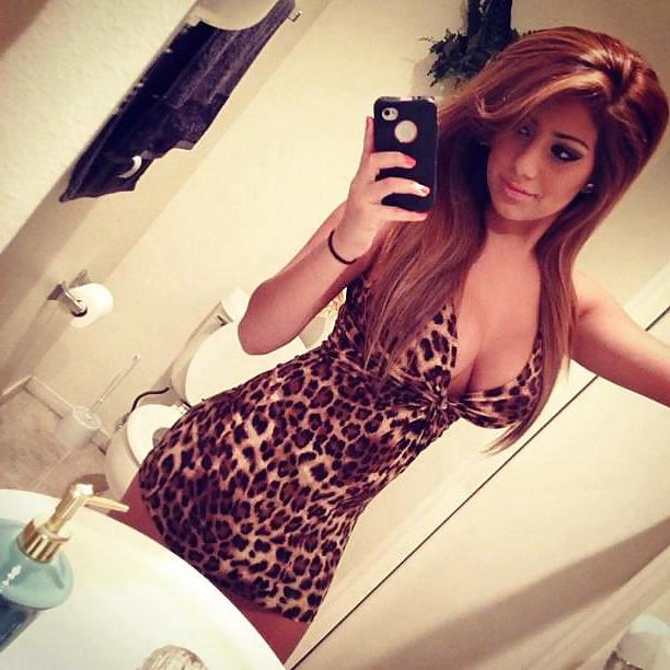 25P Hot Self Shots