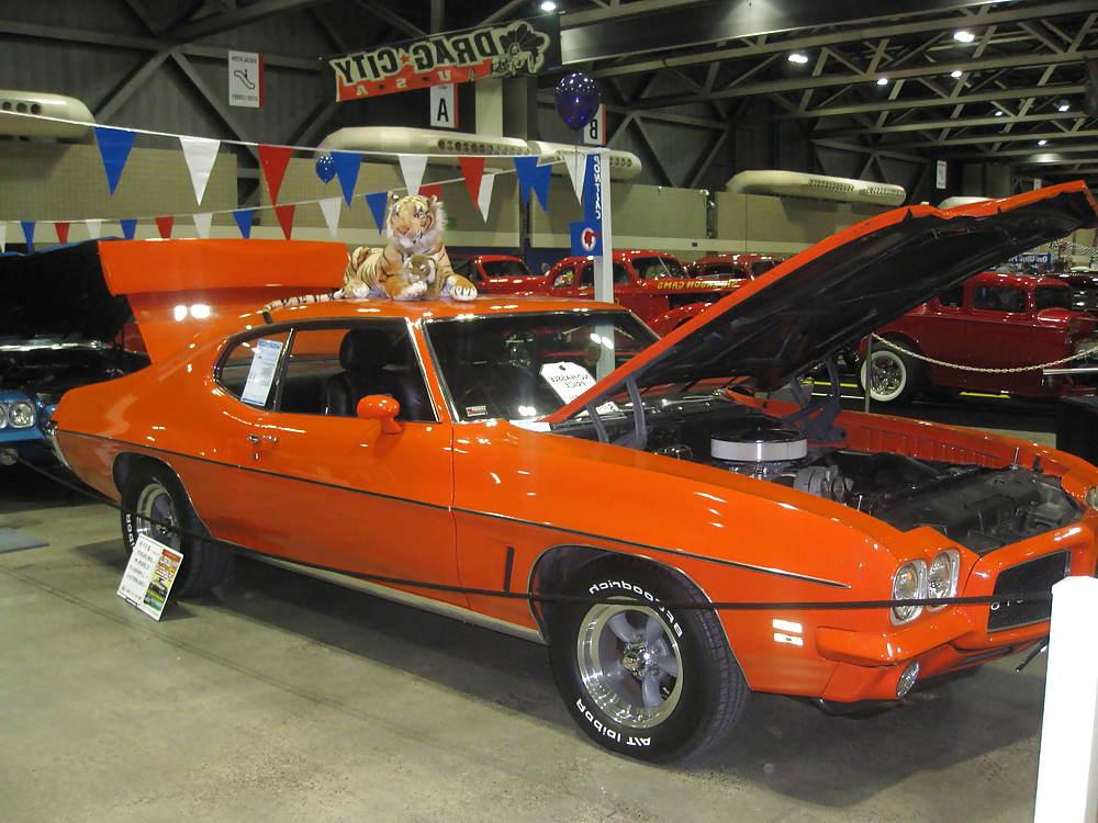 25P Went to a car show 